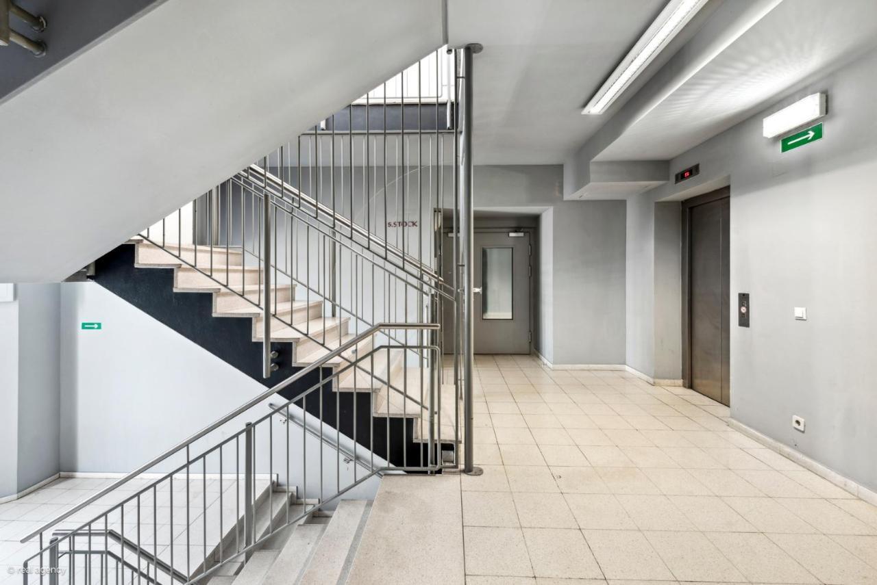 Bernhards Apartment Stadthalle - Klima & Terrasse Viyana Dış mekan fotoğraf