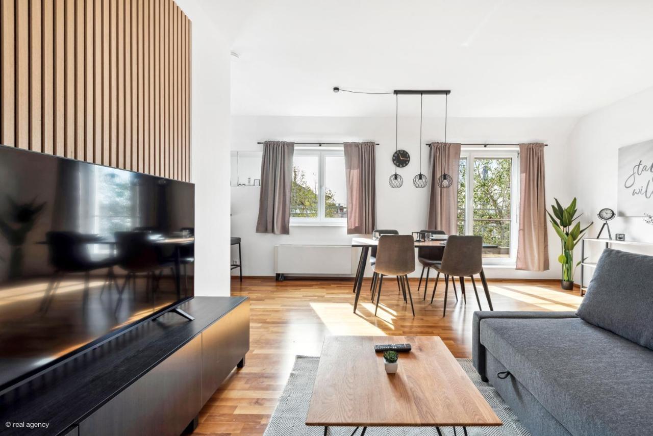 Bernhards Apartment Stadthalle - Klima & Terrasse Viyana Dış mekan fotoğraf